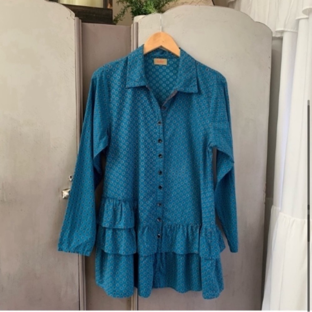 Tulip Button Front Ruffle Tunic - Picture 6 of 6